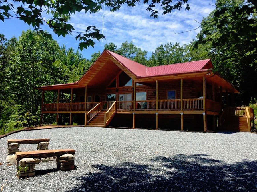 Smoky Mountain Cabin Builder Portfolio of Log Homes Near Bryson City NC